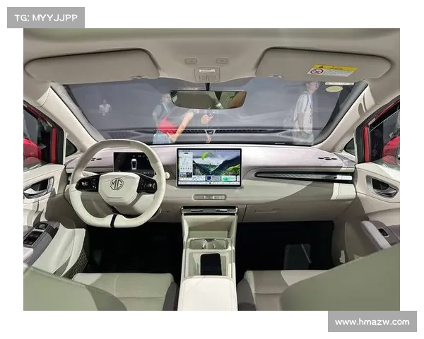 全新名爵MG4到店,尺寸超星愿,配OPPO车机+8155芯片,续航537km 全新名爵MG4到店,尺寸超星愿,配OPPO车机+8155芯片,续航537km